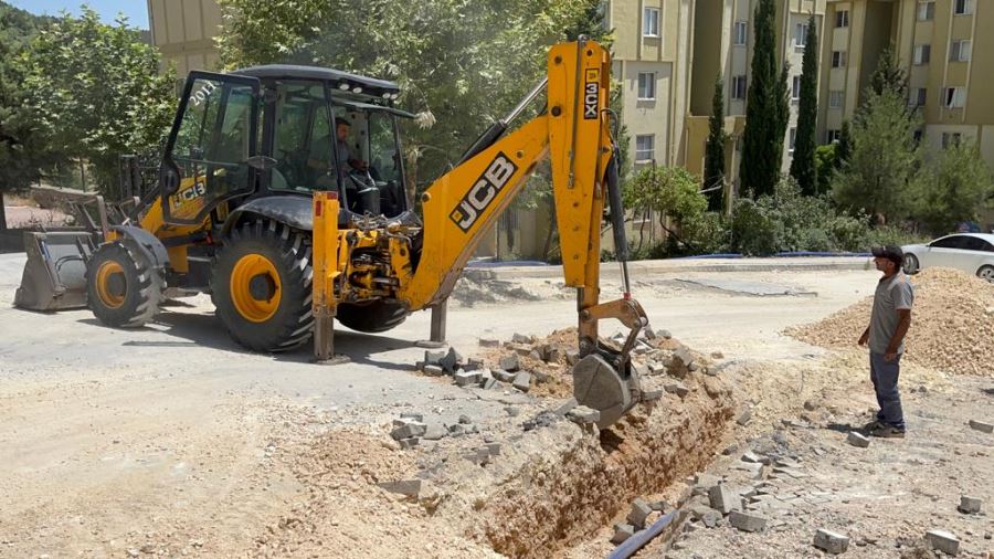 Esentepe Toki İçme Suyu Hattı Yenileniyor